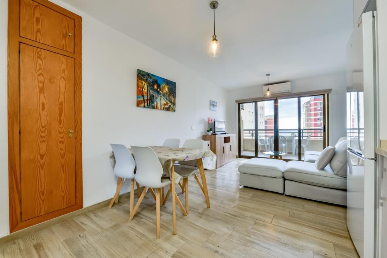 Apartamento "Casa Auri" Con Piscina, Wi-Fi Y Parking Gratis Apartment Calpe Bagian luar foto